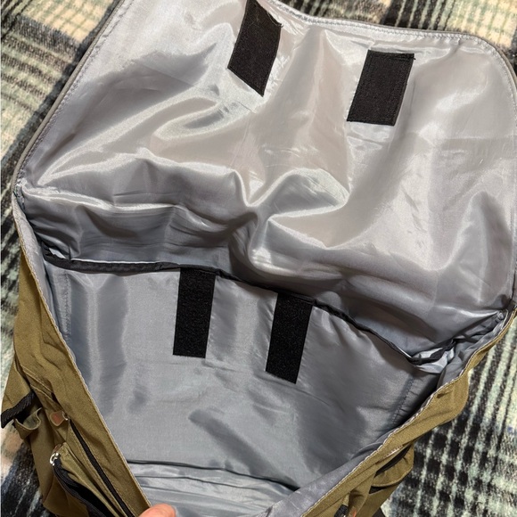 Canvas Messenger Bag - Picture 4 of 5